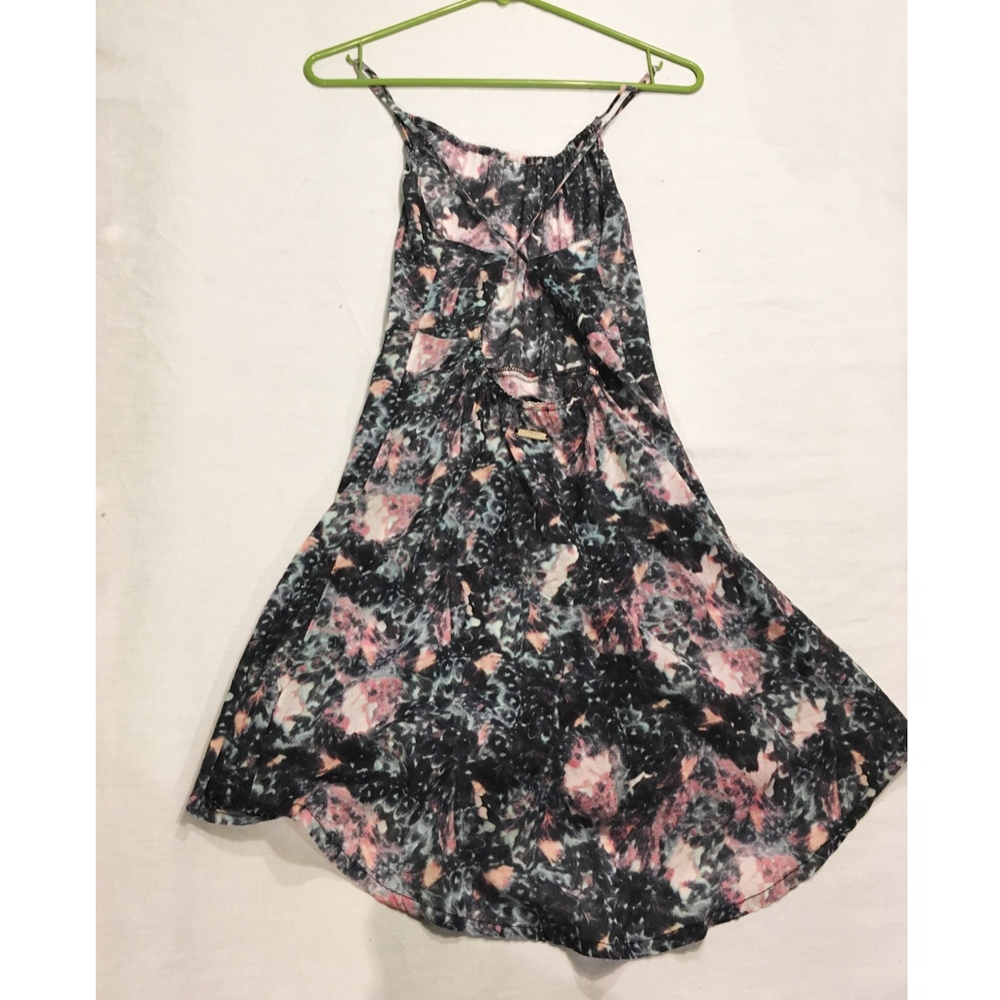 Insight Open Back Mini Dress + Criss-Cross Straps - Picture 3 of 5
